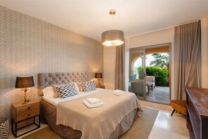 2 室のベッドルーム、アイロン / アイロン台、WiFi、ベッドシーツ