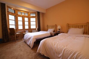 Tremannsrom – deluxe | Strykejern/-brett og wi-fi (inkludert)