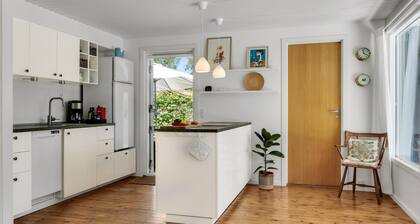 Awesome home in Grevinge with WiFi
