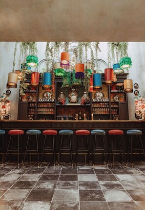 Bar (on property) - CH Longstay 33 (Kortrijk)