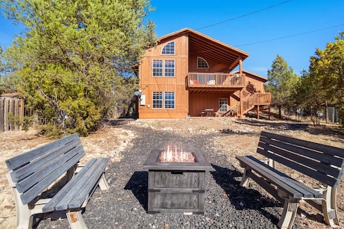 Broken Arrow Abode