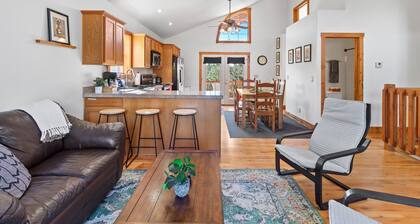 Broken Arrow Abode
