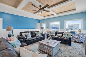 スマートテレビ、DVD プレーヤー