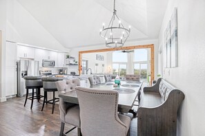 Dining - Amazing Sunset Lake Views, Huge Deck & Hot Tub! (Sunrise Beach)