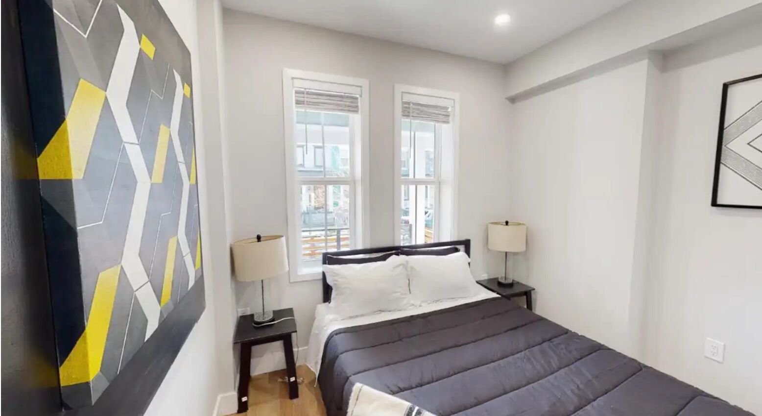 Cozy corner house in DC - Unit 1