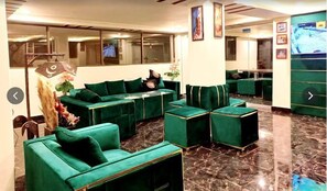 Deluxe Double Room | Executive lounge