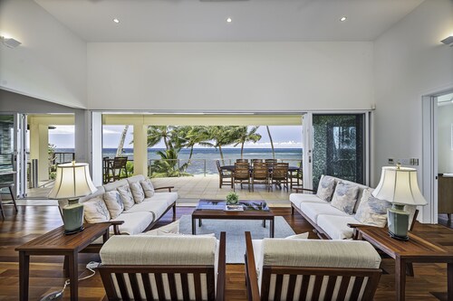 Hula House - Beachfront North Shore - JUST ANNOUNCED RENT SPRING REDUCTIONS