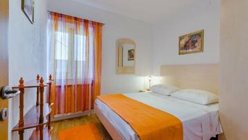 Villa | 3 bedrooms, iron/ironing board, bed sheets