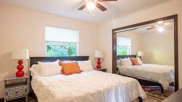 3 bedrooms, iron/ironing board, travel crib, WiFi