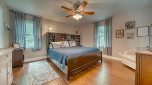 2 Schlafzimmer, Bügeleisen/Bügelbrett, kostenloses WLAN, Bettwäsche