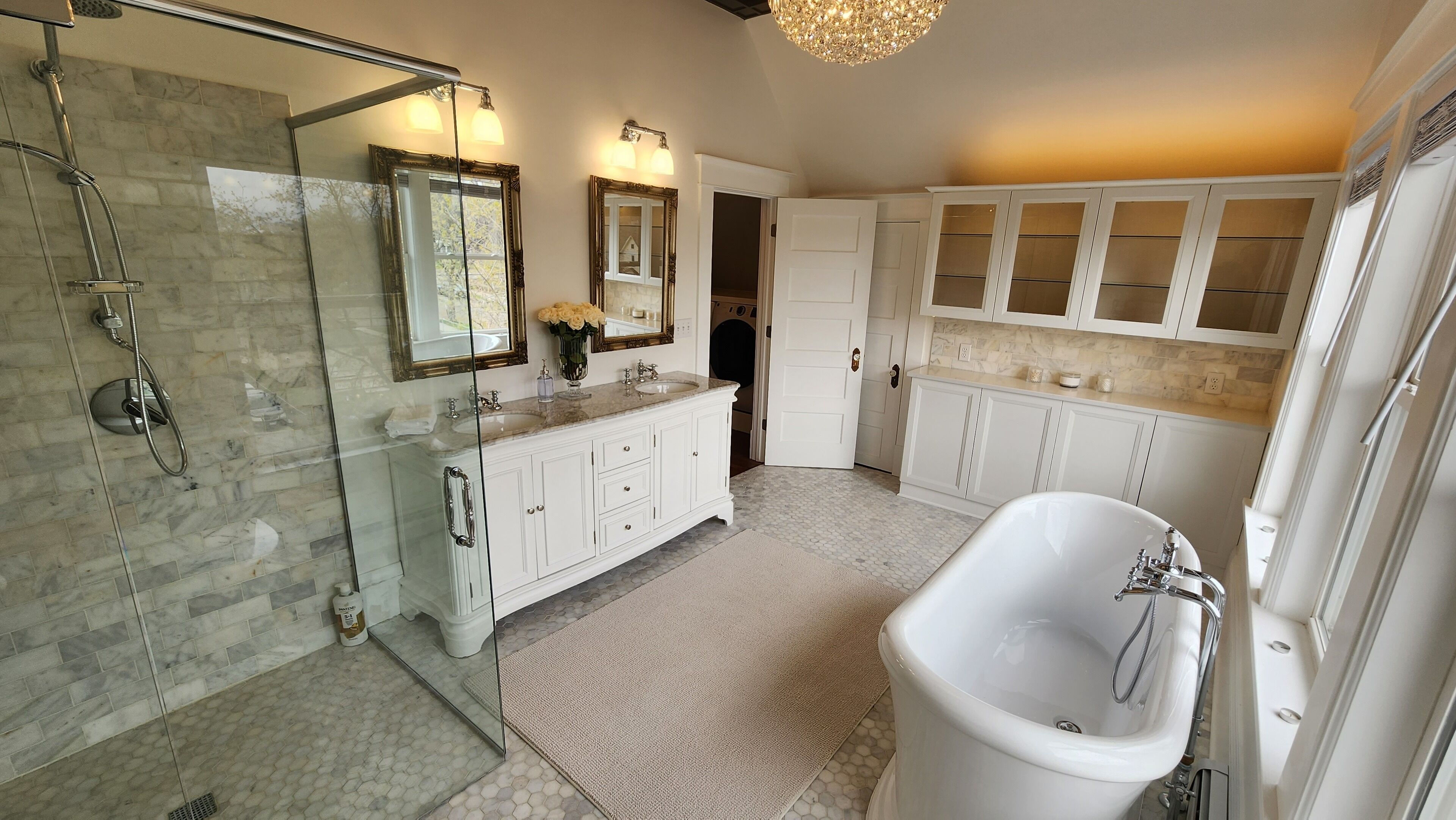 Victorian Mansion 1 Mile from Downtown Minneapolis