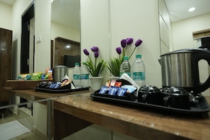 Deluxe Double Room | Coffee and/or coffee maker