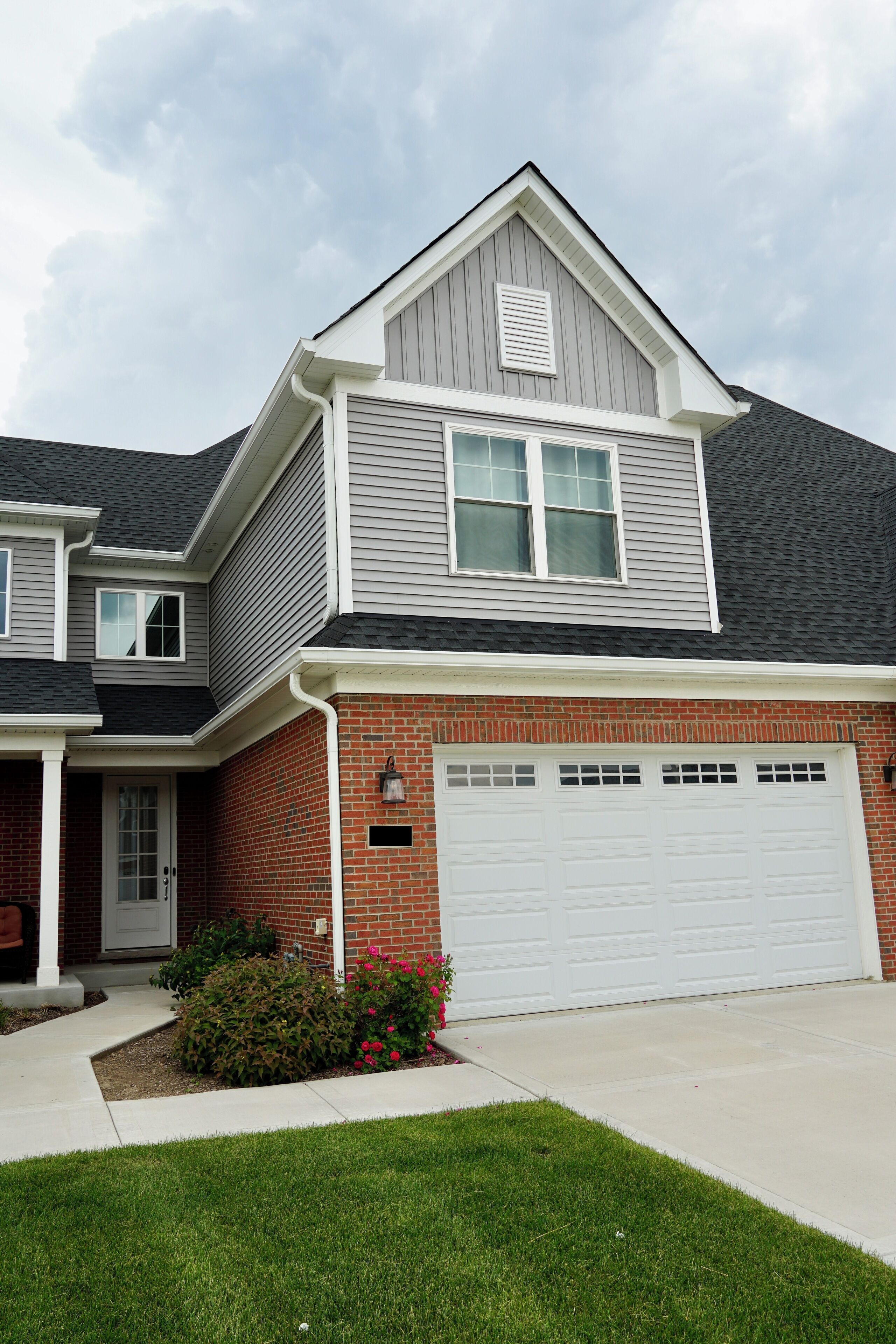 Cozy, Brand new townhome