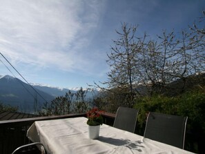 Outdoor dining - Apartment Tom by Interhome (Fügen)