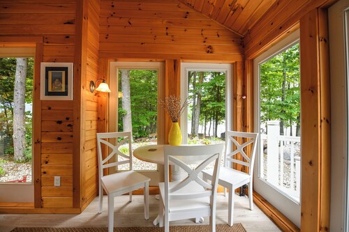 Spacious Luxury Retreat on Raymond Pond | Game Room & Private Dock