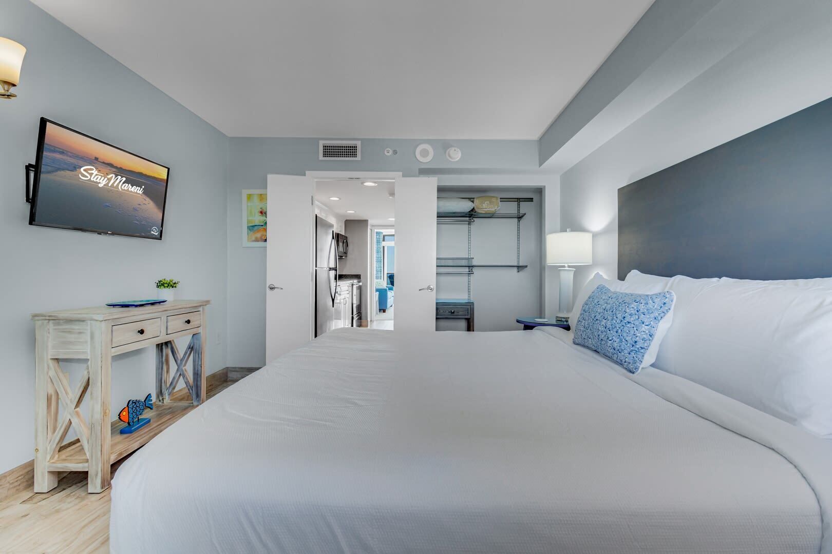 Seaclusion by StayMareni | Oceanfront King