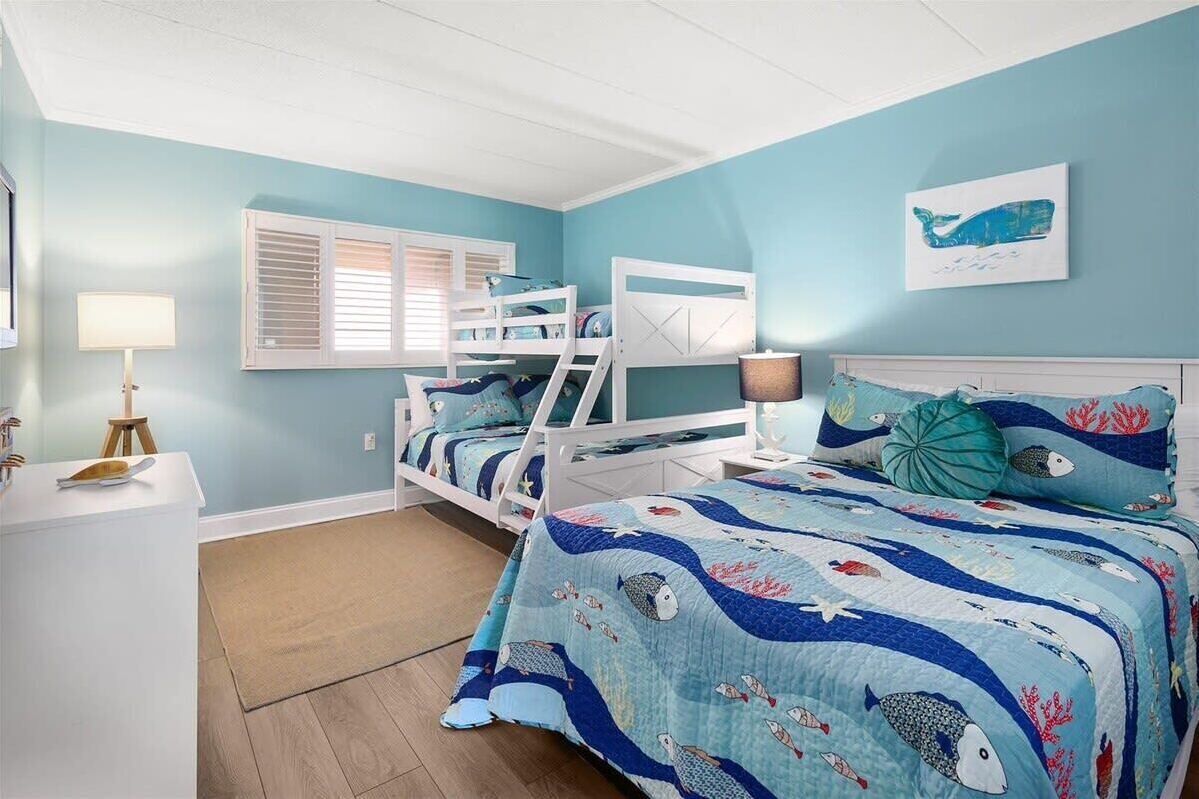 2 chambres, fer et planche à repasser, Wi-Fi, draps fournis