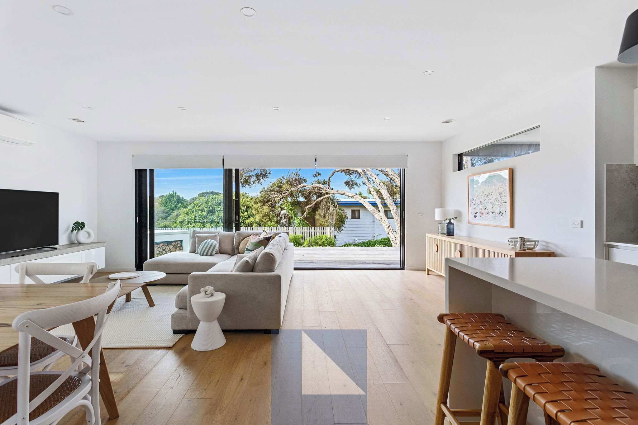 TV, Netflix, DVD-spiller og strømmetjenester