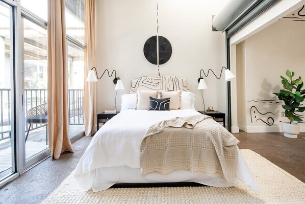 2 Schlafzimmer, Schreibtisch, Bügeleisen/Bügelbrett, WLAN