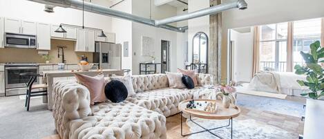 Televisión y oficina