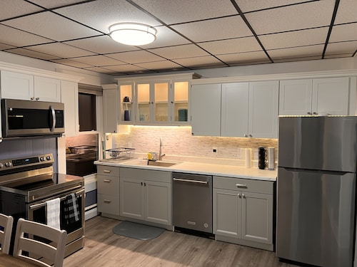 Riverview charming apt near beach