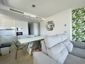 TV - STUNNING APARTMENT SUNSET CLIFFS (R168) (Benidorm)