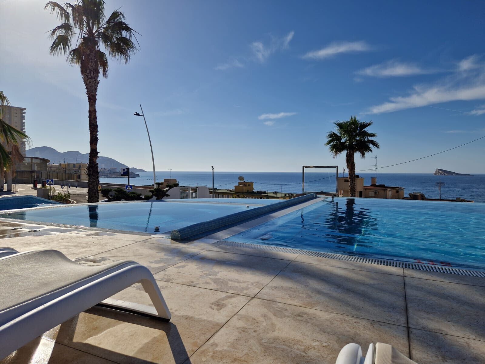 Innenpool, Außenpool