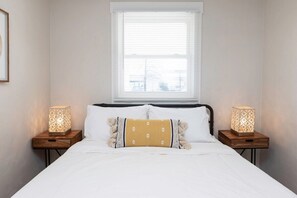 3 Schlafzimmer, Bügeleisen/Bügelbrett, Reisekinderbett, WLAN