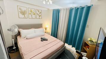1 bedroom, WiFi, bed sheets