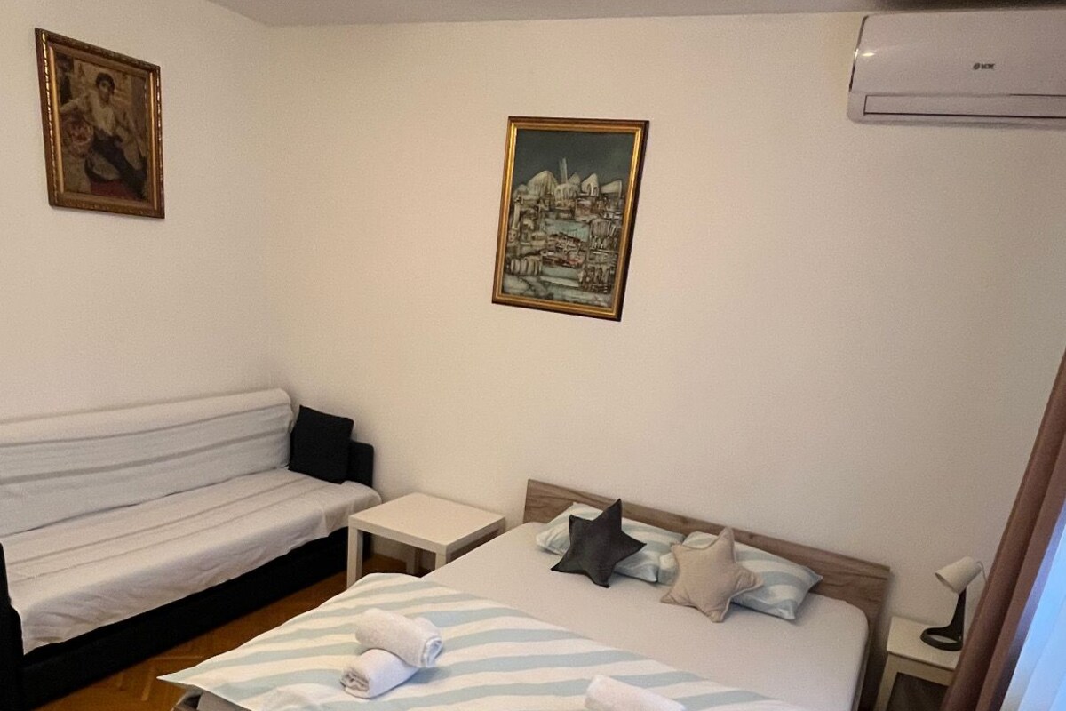 Apartment 3