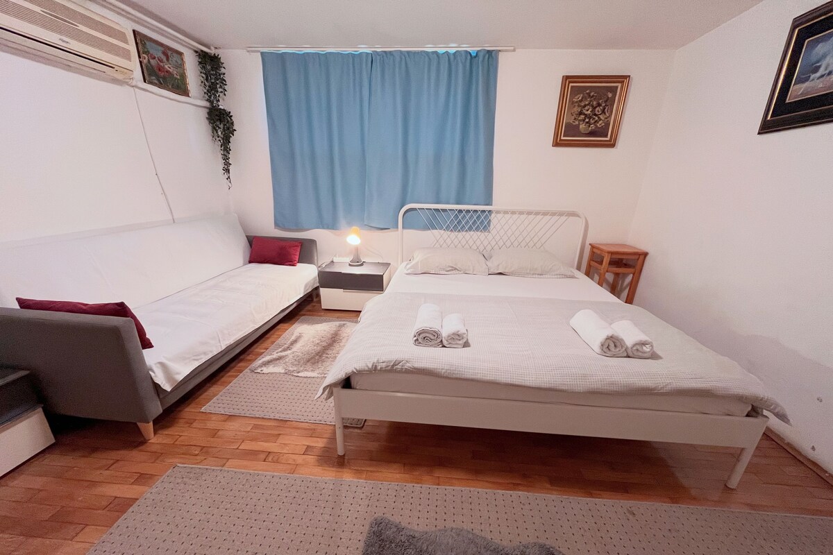 Apartment 1