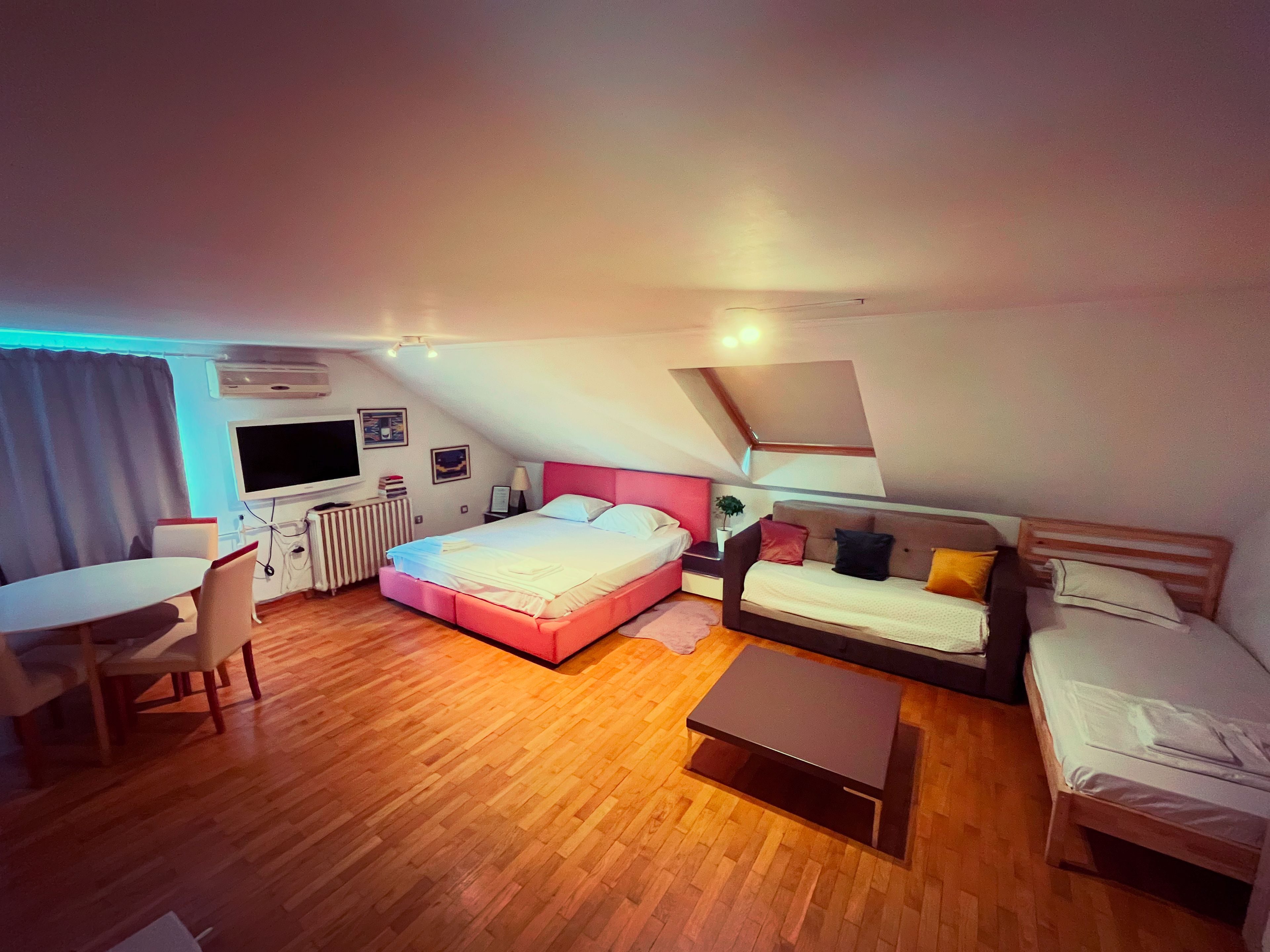 Apartment 4
