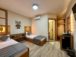 1 habitación y caja de seguridad en la habitación 