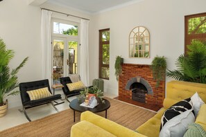 Lounge - Neighbourgood Romney (Cape Town)