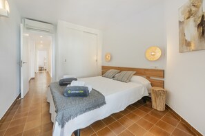 2 soverom, safe på rommet, strykejern/-brett og wi-fi (inkludert)