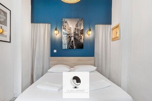 1 camera, una scrivania, ferro/asse da stiro, Wi-Fi gratuito