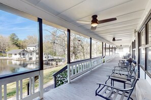 Terrace/patio - Dog-friendly lakefront condo with pool, canoes, & WiFi - in a perfect location (Flat Rock)