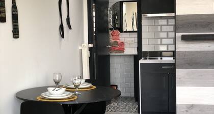 Cozy pied a terre in Brussels Capital of Europe.