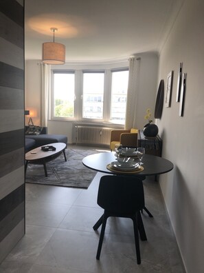 TV connectée, médiathÚque, chaßne hi-fi