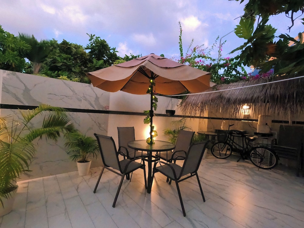 Oceana Inn Hotel Maldives - Bild 3