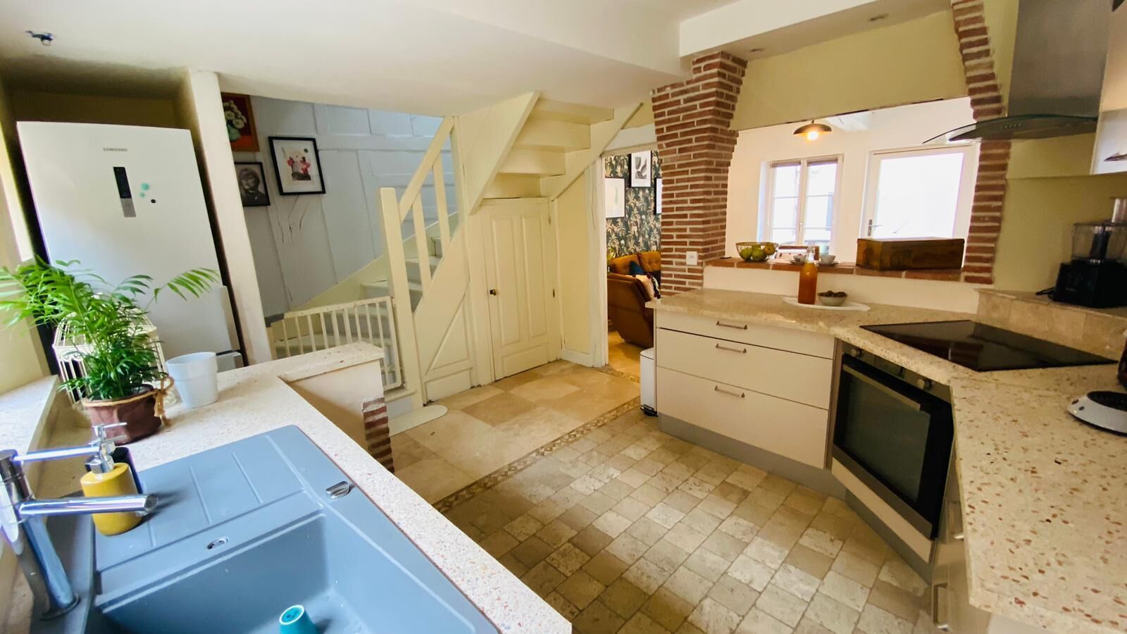 Chez Brigitte, Maison de Ville en pan de Bois, Cour Intérieure