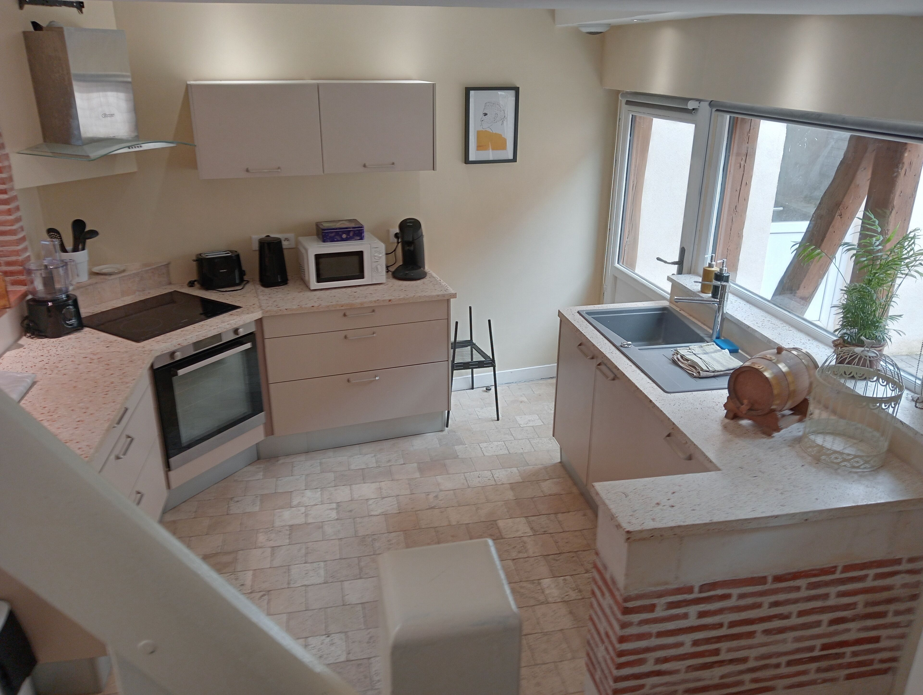 Chez Brigitte, Maison de Ville en pan de Bois, Cour Intérieure