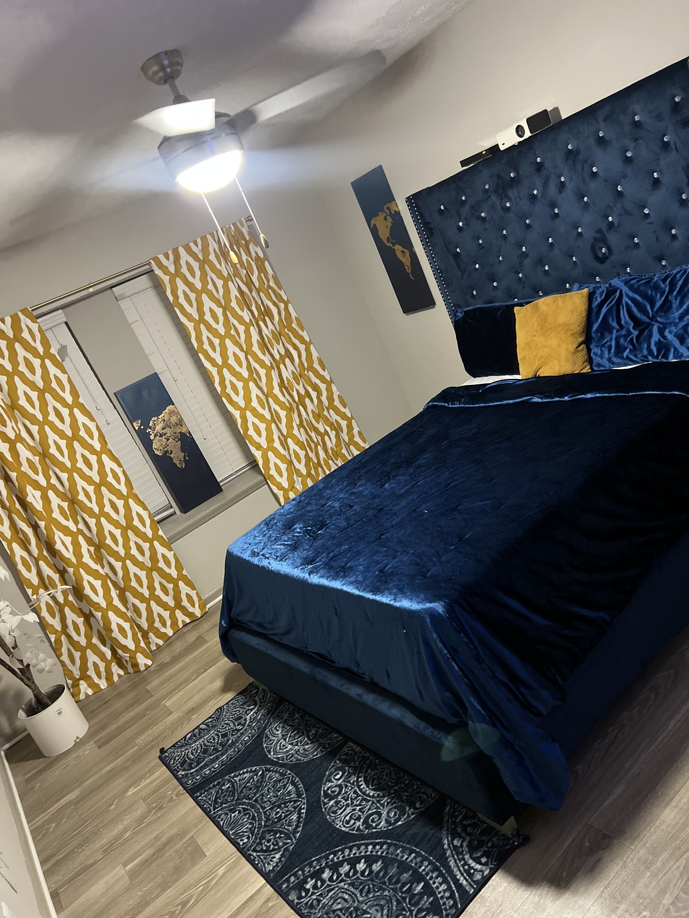 Affordable, spacious ,stylish townhouse minutes from trust park