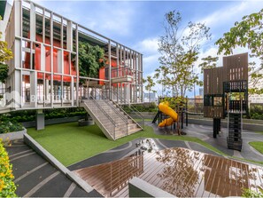 Children's play area - outdoor - Lucentia Residence BBCC By Bedstay (Kuala Lumpur)