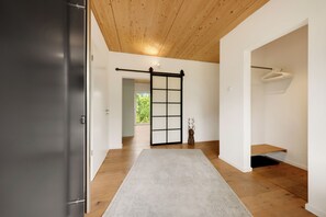 Interior - Stunning 160m2 Vacation Rental with Unrestricted Forest Views (Wermelskirchen)