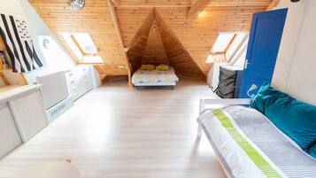 5 chambres, bureau, fer et planche à repasser, Wi-Fi gratuit
