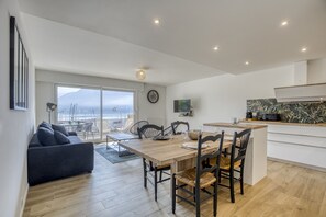 Dining - Les mats du lac 4* - OG IMMO (Annecy)