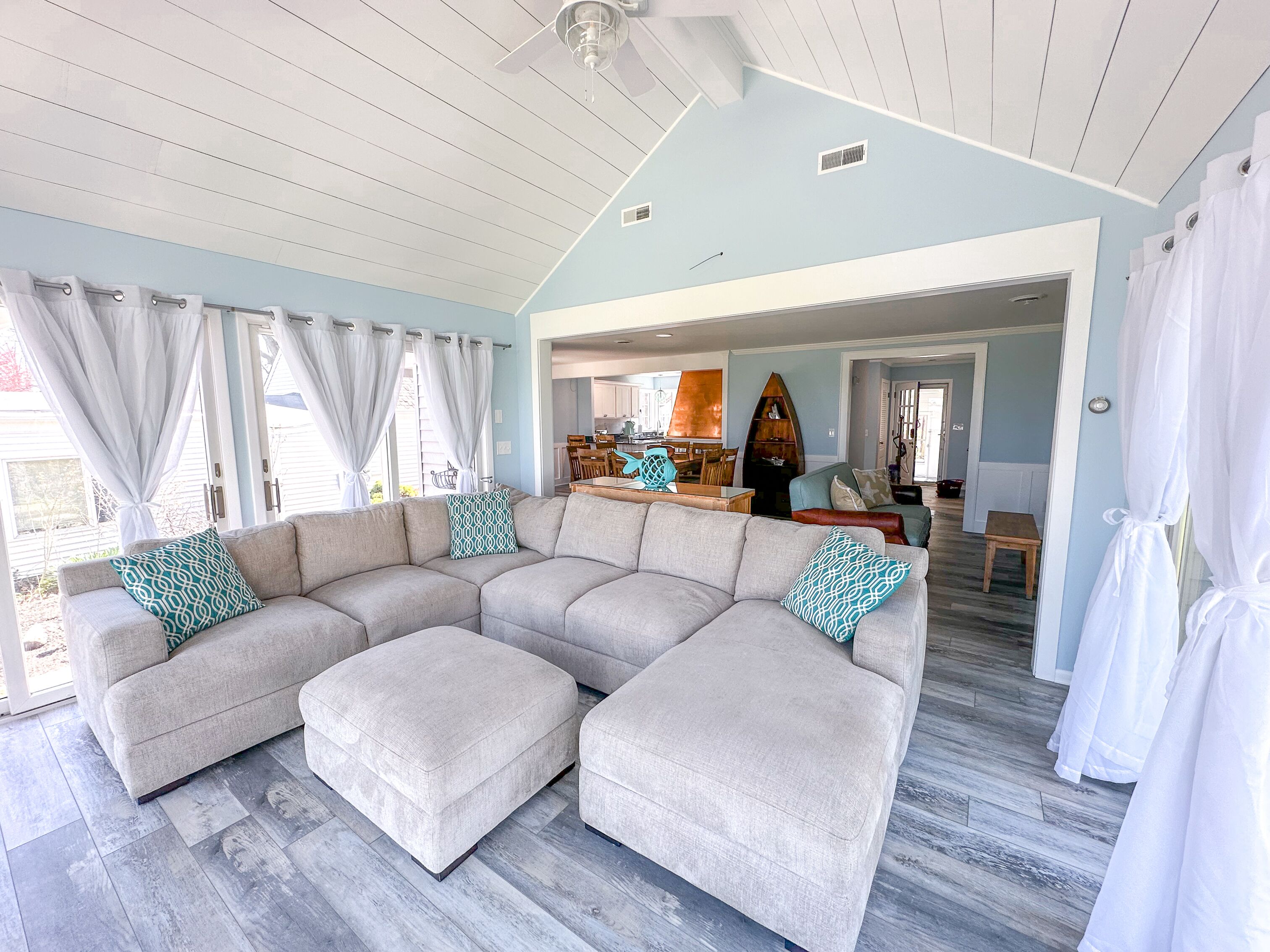 The Beach House: Vermilion