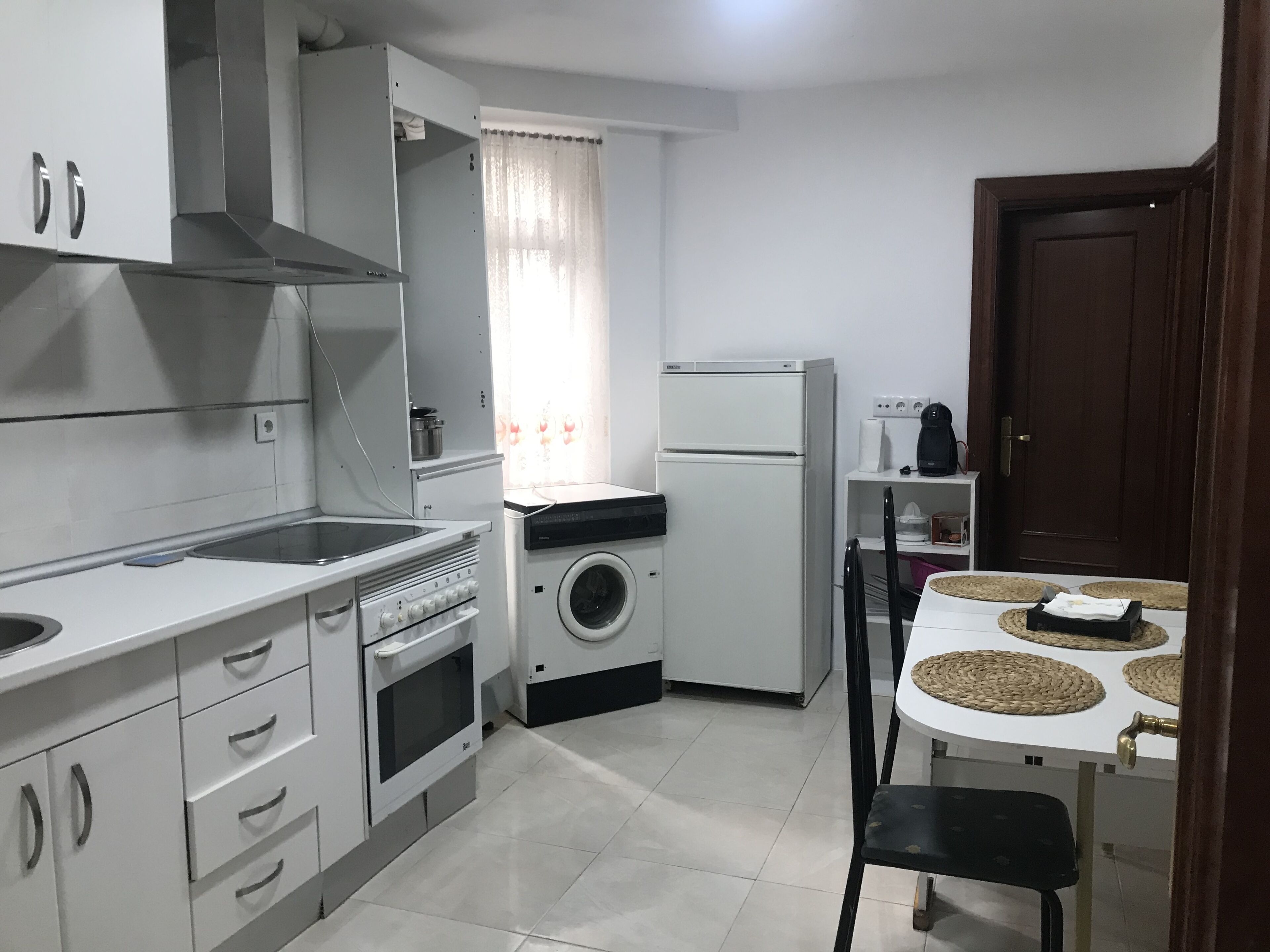 Amplio y Semi Céntrico. Zona Pinchos