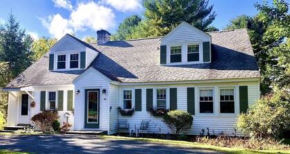 Cape Home In the Beautiful Berkshires - Near Lenox & Bousquet